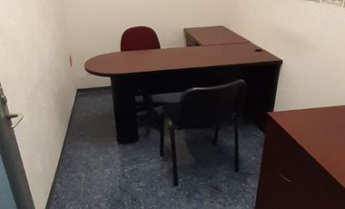 Rento extensa oficina a 3 cuadras del Aeropuerto de la Ciudad de México.