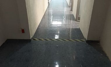 Rento extensa oficina a 3 cuadras del Aeropuerto de la Ciudad de México.