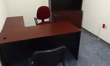 Rento extensa oficina a 3 cuadras del Aeropuerto de la Ciudad de México.