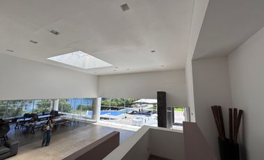 Oportunidad  CASA EN VENTA EN JURIQUILLA,EL FARO, la principal en planta baja