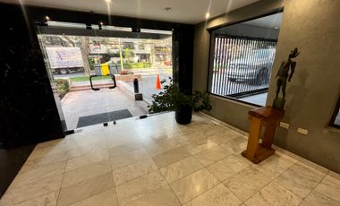 VENTA OFICINA EXCELENTE CONECTIVIDAD LAS CONDES