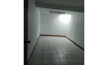 CASA EN VENTA PARQUE RESIDENCIAL . Canarios