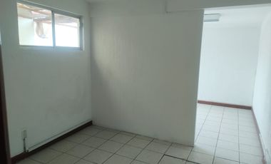 CASA EN VENTA PARQUE RESIDENCIAL . Canarios
