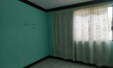 CASA EN VENTA PARQUE RESIDENCIAL . Canarios