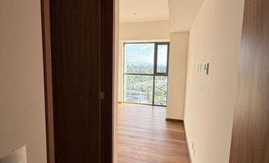 DEPARTAMENTO EN RENTA  EN TORRE VIA DEL BOSQUE