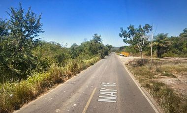 Terreno comercial en venta - (3)