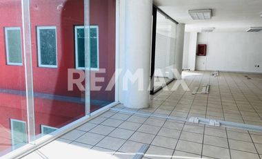 EDIFICIO COMERCIAL EN RENTA- TOLUCA Paseo Cristóbal Colón.  - (3)