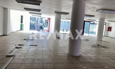 EDIFICIO COMERCIAL EN RENTA- TOLUCA Paseo Cristóbal Colón.  - (3)