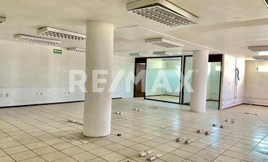 EDIFICIO COMERCIAL EN RENTA- TOLUCA Paseo Cristóbal Colón.  - (3)