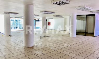 EDIFICIO COMERCIAL EN RENTA- TOLUCA Paseo Cristóbal Colón.  - (3)