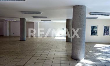 EDIFICIO COMERCIAL EN RENTA- TOLUCA Paseo Cristóbal Colón.  - (3)