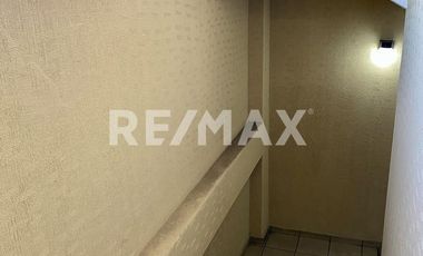 EDIFICIO COMERCIAL EN RENTA- TOLUCA Paseo Cristóbal Colón.  - (3)