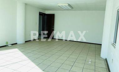 EDIFICIO COMERCIAL EN RENTA- TOLUCA Paseo Cristóbal Colón.  - (3)