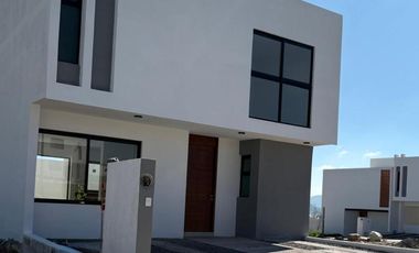 Casa en venta en San Isidro Juriquilla, Querétaro
¡Estrena tu nuevo hogar!