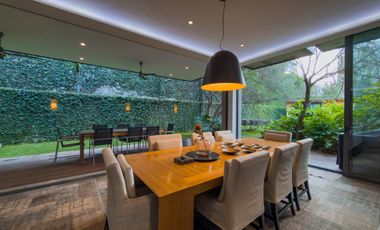 Casa en Venta en Puerta del Bosque con mucho jardín (zona Andares)