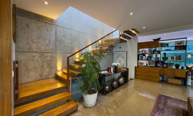 Casa en Venta en Puerta del Bosque con mucho jardín (zona Andares)