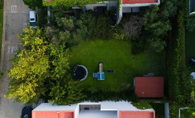 Casa en Venta en Puerta del Bosque con mucho jardín (zona Andares)