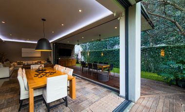 Casa en Venta en Puerta del Bosque con mucho jardín (zona Andares)