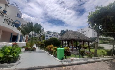 Venta Suite en Tonsupa 64m2 en Av. Club del Pacífico y Diamondbacks Beach IR