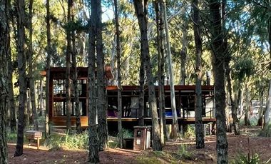 Casa en venta - 3 Dormitorios 2 Baños - Pinamar