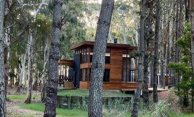 Casa en venta - 3 Dormitorios 2 Baños - Pinamar