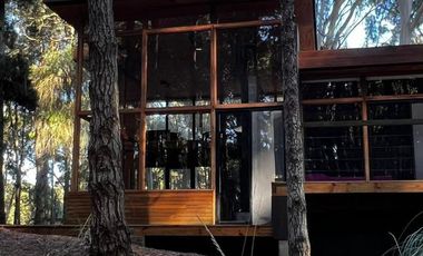 Casa en venta - 3 Dormitorios 2 Baños - Pinamar