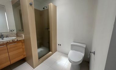 ALQUILER CASA - 3 DORMITORIOS - CUMBAYA - SAN JUAN BAJO