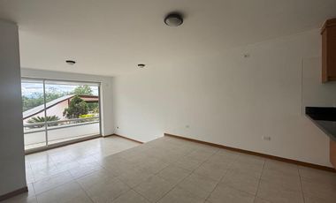 ALQUILER CASA - 3 DORMITORIOS - CUMBAYA - SAN JUAN BAJO