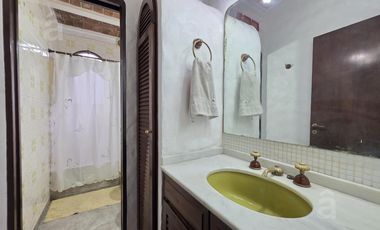 Dúplex en Venta en Villa Ballester - Tres Ambientes con Cochera - Zona Residencial.