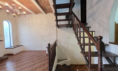 Dúplex en Venta en Villa Ballester - Tres Ambientes con Cochera - Zona Residencial.