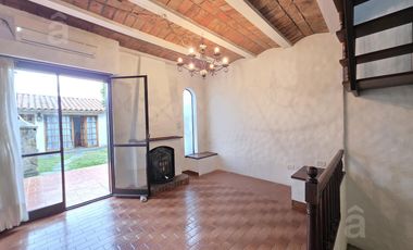 Dúplex en Venta en Villa Ballester - Tres Ambientes con Cochera - Zona Residencial.