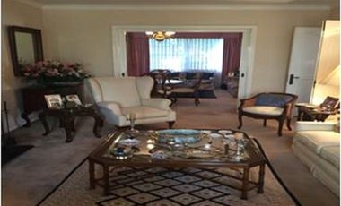 Bosque del Castillo, La HERRADURA