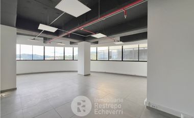Oficina en arriendo, Av. Santander, El Cable, Manizales