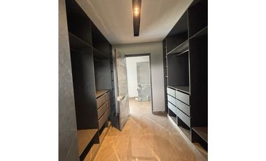 VENTA DE CASA DE LUJO PARA ESTRENAR EN PICACHO - MONTERA