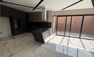 VENTA DE CASA DE LUJO PARA ESTRENAR EN PICACHO - MONTERA