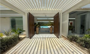 FINCA HERMOSA EN LA SIRIA