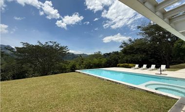 FINCA HERMOSA EN LA SIRIA