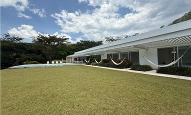 FINCA HERMOSA EN LA SIRIA