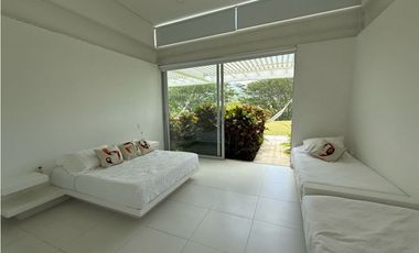 FINCA HERMOSA EN LA SIRIA