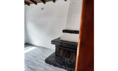 Casa esquinera  Construccion tradicional- Centro El Retiro