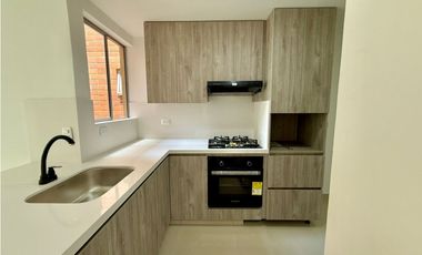 Apartamento en arriendo – Envigado, Loma del Escobero