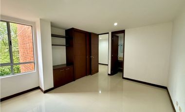 Apartamento en arriendo – Envigado, Loma del Escobero