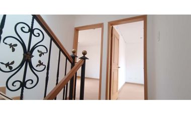 Arriendo Casa Cota Conjunto Cerrado $ 3.500.000