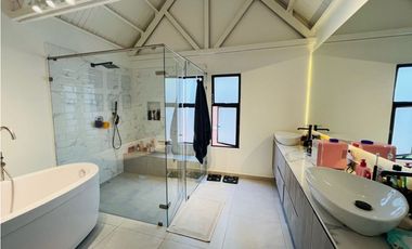 Casa en Venta en El Poblado sector San Lucas