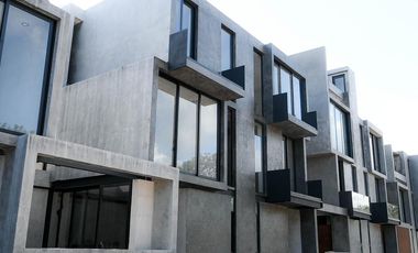 En venta casa de 3 Recámaras con alberca en  Aldea Zama Tulum (346)