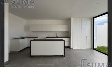 Casa en Venta en Fracc. Lomas del Dorado, Boca del Rio Veracruz.