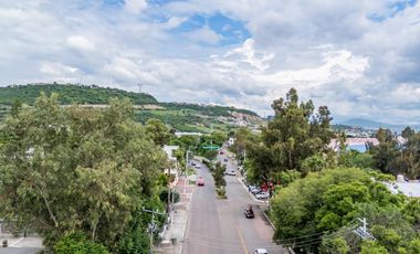 Local en venta o renta en paseo jurica Querétaro (1565)