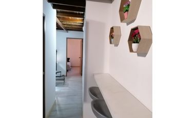 APARTAMENTO DÚPLEX AMOBLADO EN ARRIENDO-CERCA DE LA 70