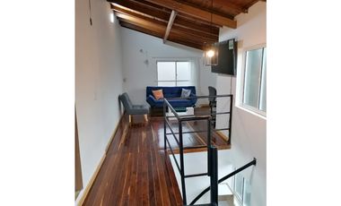 APARTAMENTO DÚPLEX AMOBLADO EN ARRIENDO-CERCA DE LA 70