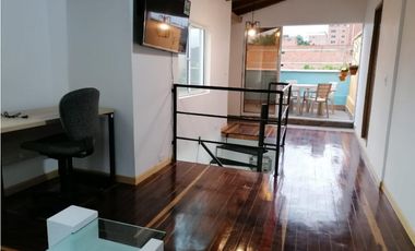 APARTAMENTO DÚPLEX AMOBLADO EN ARRIENDO-CERCA DE LA 70